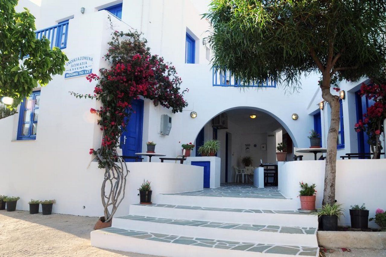 Folégandros Evgenia Rooms And Apartments מראה חיצוני תמונה