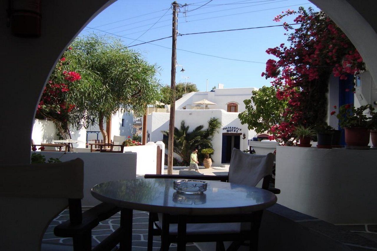 Folégandros Evgenia Rooms And Apartments מראה חיצוני תמונה