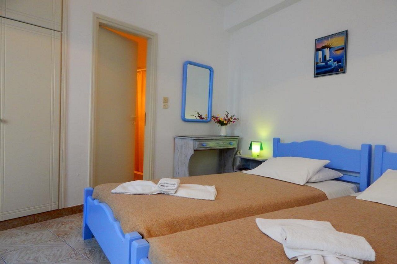 Folégandros Evgenia Rooms And Apartments מראה חיצוני תמונה
