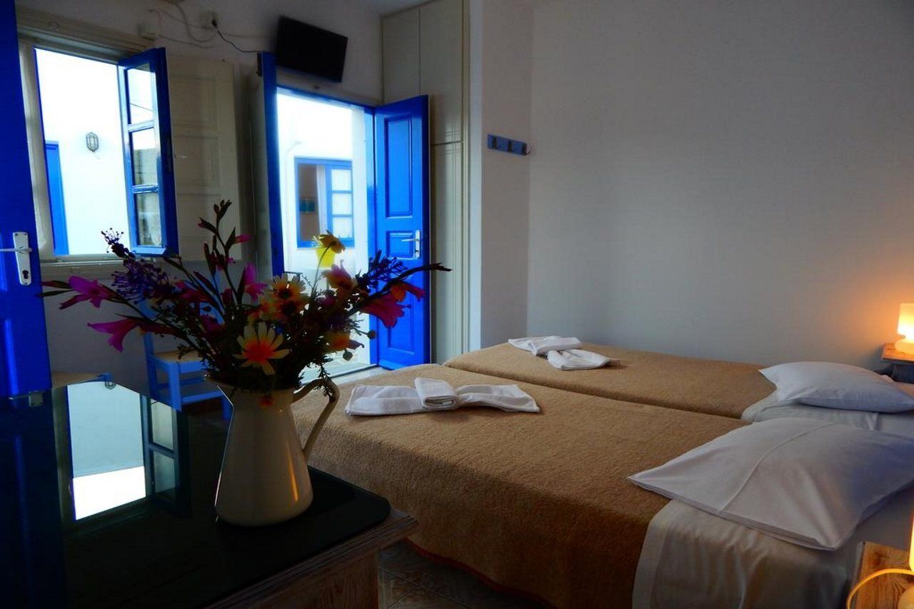 Folégandros Evgenia Rooms And Apartments מראה חיצוני תמונה
