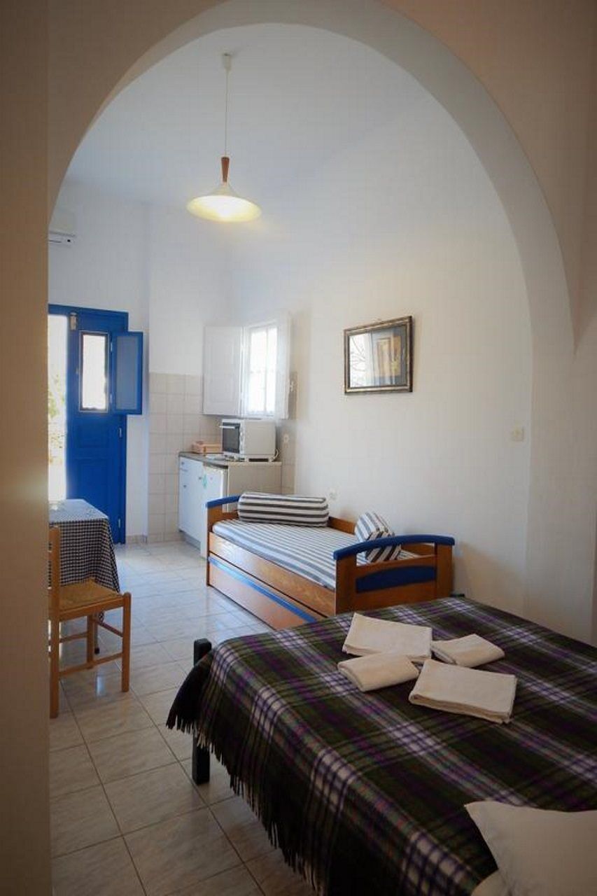 Folégandros Evgenia Rooms And Apartments מראה חיצוני תמונה