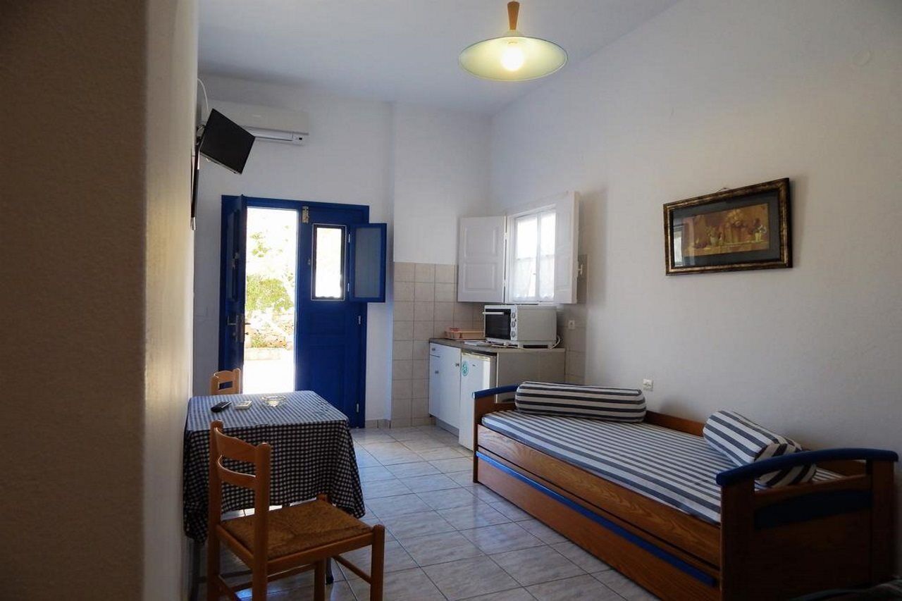 Folégandros Evgenia Rooms And Apartments מראה חיצוני תמונה